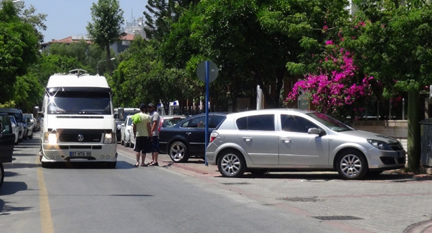 Kaldırım değil sanki otopark