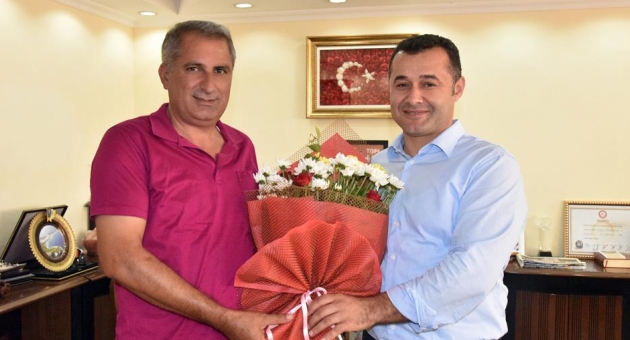 BAŞKAN YÜCEL’E HİZMET TEŞEKKÜRÜ