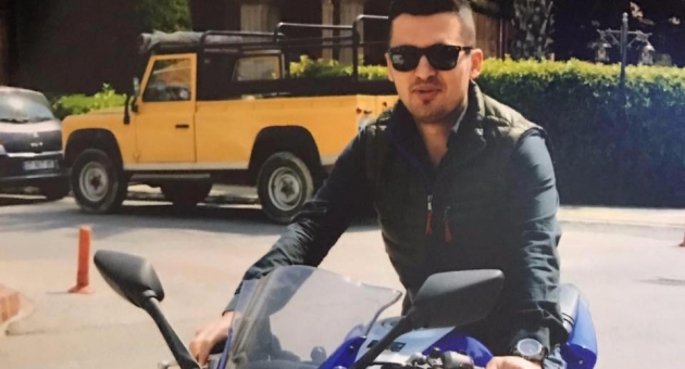 Otobüsle motosiklet çarpıştı: 1 ölü