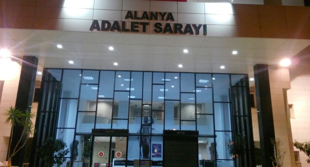 Alanya'dan 3 hakim ihraç edildi