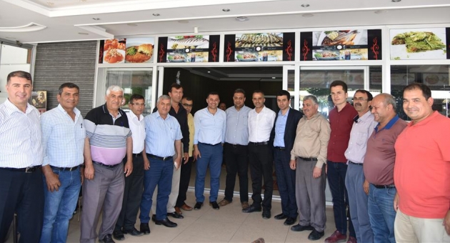 Yücel muhtarlarla toplantı yaptı