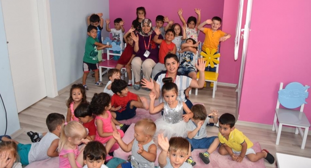 Belediye 7'den 70'e eğitim veriyor