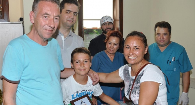 Belediye "Erkeklik Belgesi" Verdi