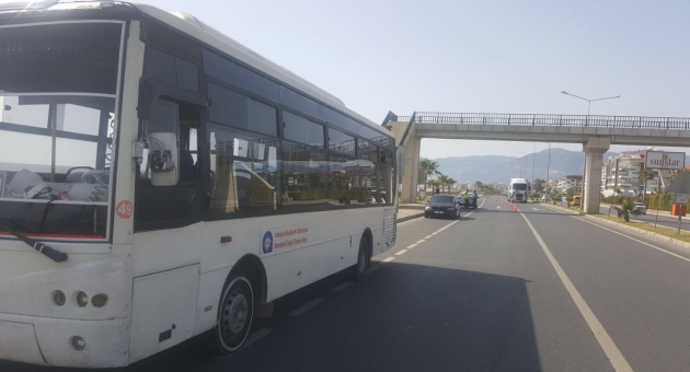 Halk otobüsü şöförü ehliyetsiz çıktı