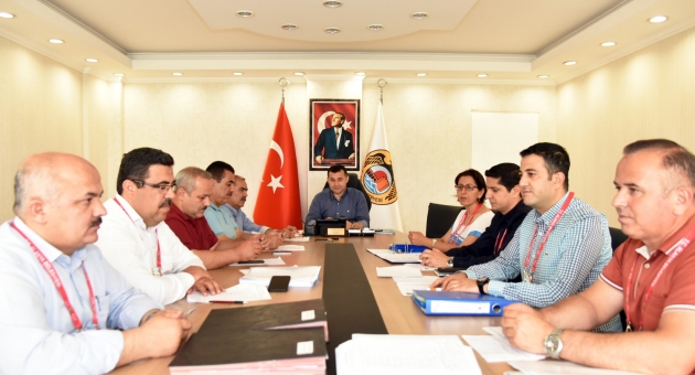Alanya'da açılış-kapanış saatleri yeniden belirlendi