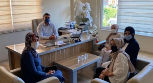 AK Kadınlar itfaiyecileri unutmadılar