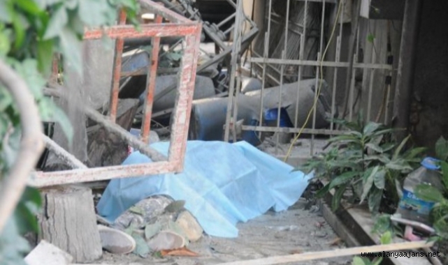 Alanya'da boya yapılan sitede iskele çöktü: 1 ölü, 1 yaralı