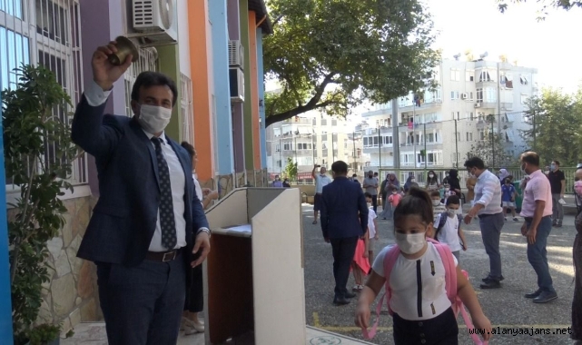Alanya'da ders zili çaldı