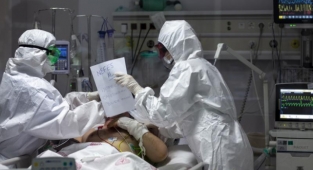 Alanya'da sağlıkçıların izinleri durduruldu