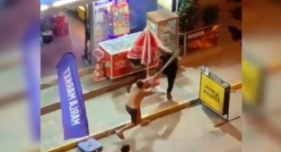 Alanya'da sopalı kavga!