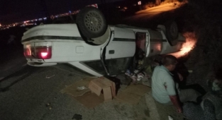 Alanya'da virajı alamayan otomobil takla attı: 1 yaralı