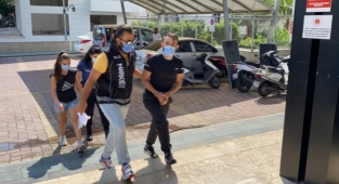 Alanya’da yakalanan uyuşturucu tacirleri adliyede