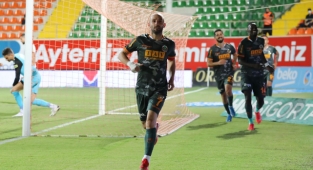 Alanyaspor evinde galip: 2-0