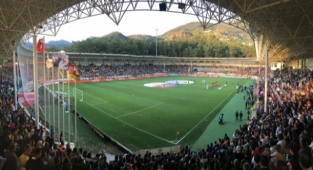 Alanyaspor'un Kasımpaşa maçı biletleri satışa çıktı