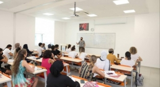 ALKÜ TÖMER’de dersler başladı