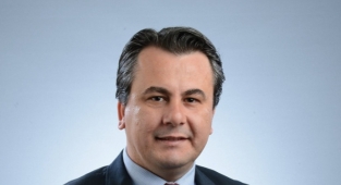 Bağışlar istifa etmekten vazgeçti!