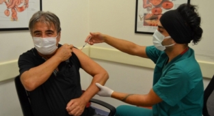 Lakadamyalı’dan aşı randevularında tarih ve saat uyarısı!