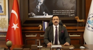 Rektör Kalan’dan ALKÜ’lü öğrencilere davet