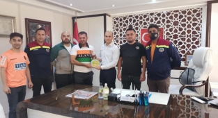 Şimşekler'den Müdür Patat'a ziyaret