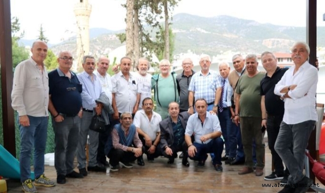 40 yıllık dostlar Alanya'da buluştu