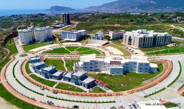 Alanya'da akademisyenler uyarıldı