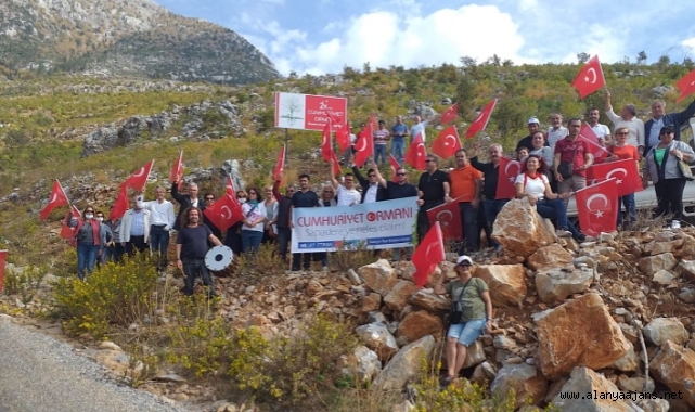 Alanya'da Cumhuriyet ormanı büyüyor