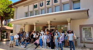 Alanya'da öğrenciler müzeyi gezdi