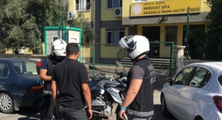 Alanya’da polis şüpheli şahıslara göz açtırmadı