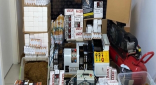 Alanya’da polisten makaron operasyonu