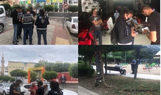 Alanya'da polisten okul çevrelerinde denetim