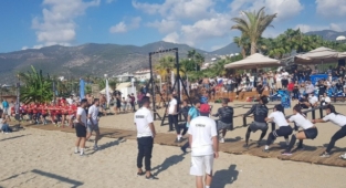 Alanya'da survivor yarışmasının galibi Ruslar oldu