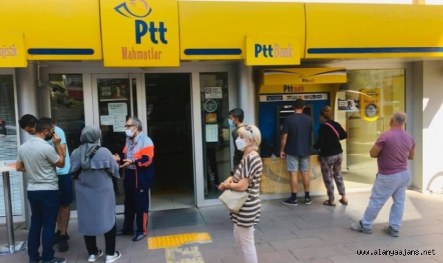 Alanya’daki personel eksikliğine bir tepki de Muhtar Top’tan geldi!