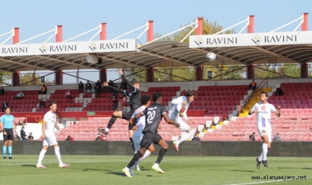Alanya Kestelspor kupada yoluna devam ediyor