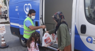 Alanyalı çocuklara 5768 litre süt