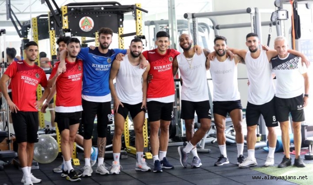 Alanyaspor, Fenerbahçe maçı hazırlıklarına başladı