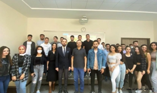Aycan Fenercioğlu, tecrübelerini öğrencilere aktardı