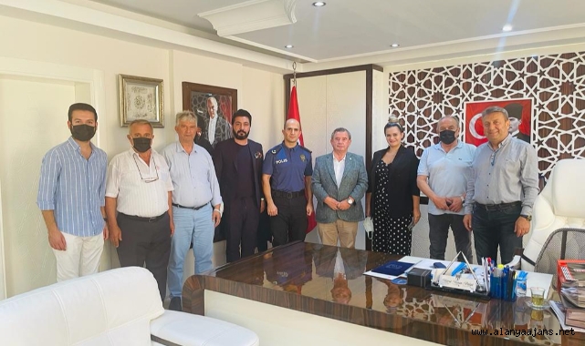 CHP'den Müdür Patat'a ziyaret