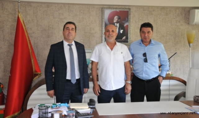 Kaymakam ve emniyet müdürlerinden Alanyaspor'a ziyaret