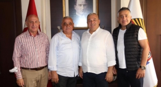 Malatyalılar Derneği’nden Başkan Şahin’e ziyaret