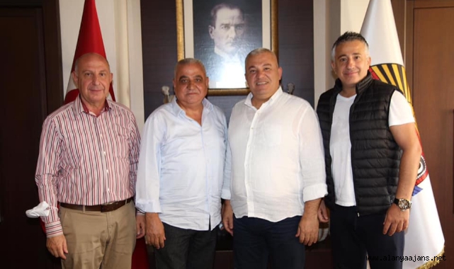 Malatyalılar Derneği’nden Başkan Şahin’e ziyaret