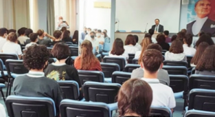 Müftü İlhan öğrencilerle bir araya geldi