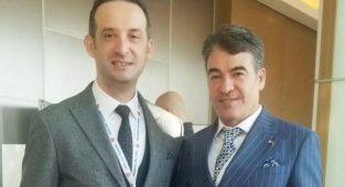 Oktay’dan Karakan’a tebrik