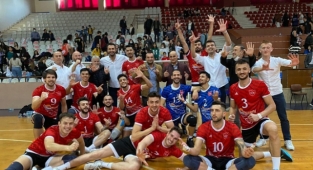 Alanya Belediyespor yenilgisiz lider