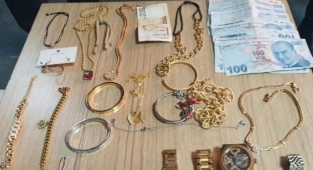 Alanya’da 110 bin TL’lik ziynet eşyası çalan 2 şüpheli Ankara’da yakalandı