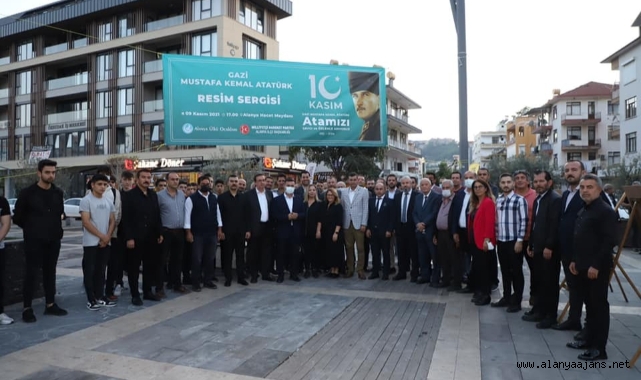 Alanya'da Atatürk resim sergisi ziyarete açıldı
