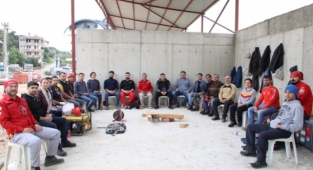 Alanya'da depremde müdahale eğitimi verildi