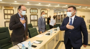 Alanya’daki büfeler tek tip oluyor