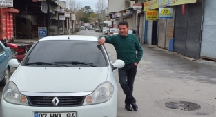 Alanyalı esnaf aracıyla uçuruma yuvarlandı