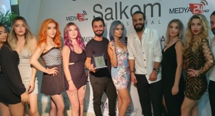 Alanyalı kuaförleri Yunus Kaba temsil etti