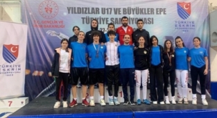 Alanyaspor Eskrim Takımı, Kocaeli’nde 4 madalya kazandı